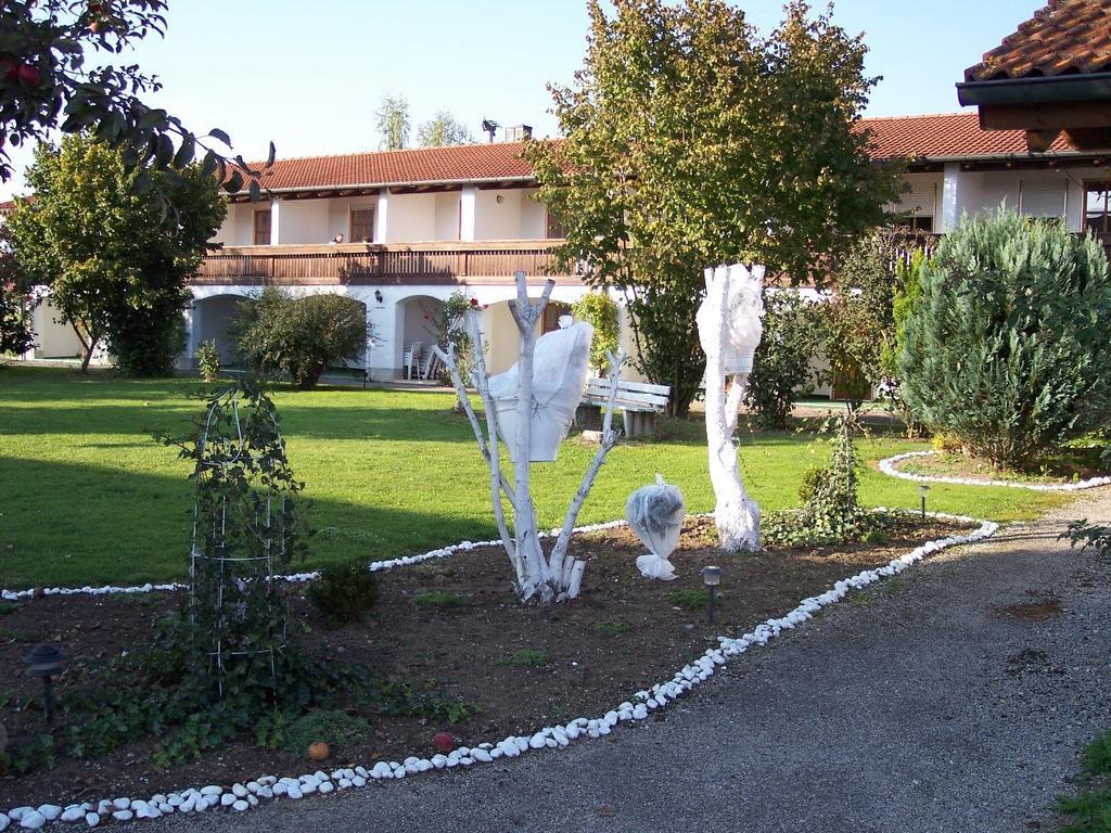 Paga Hotel Aidenbach Εξωτερικό φωτογραφία